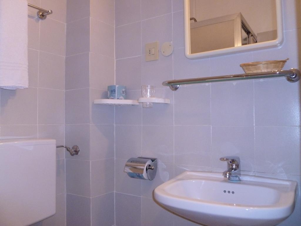 Hotel Agnello D'Oro Genova Buitenkant foto