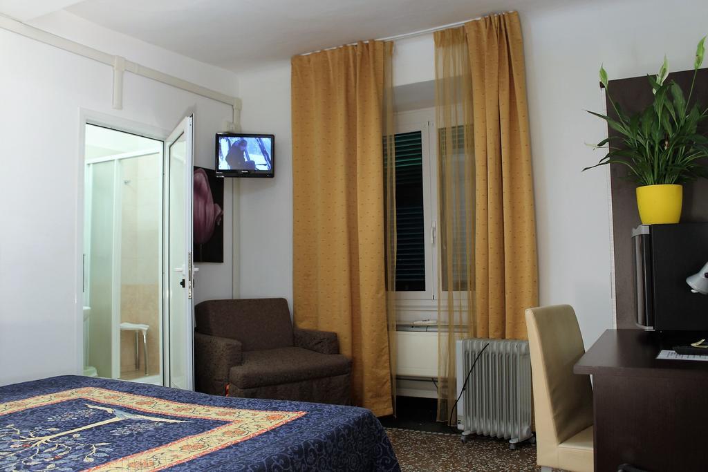 Hotel Agnello D'Oro Genova Buitenkant foto