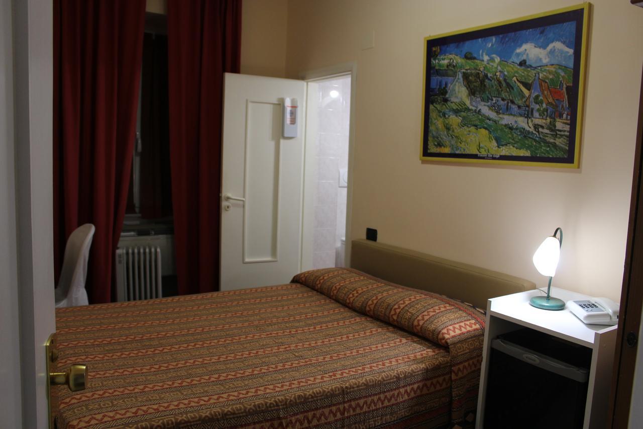 Hotel Agnello D'Oro Genova Buitenkant foto