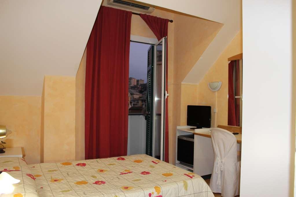 Hotel Agnello D'Oro Genova Kamer foto
